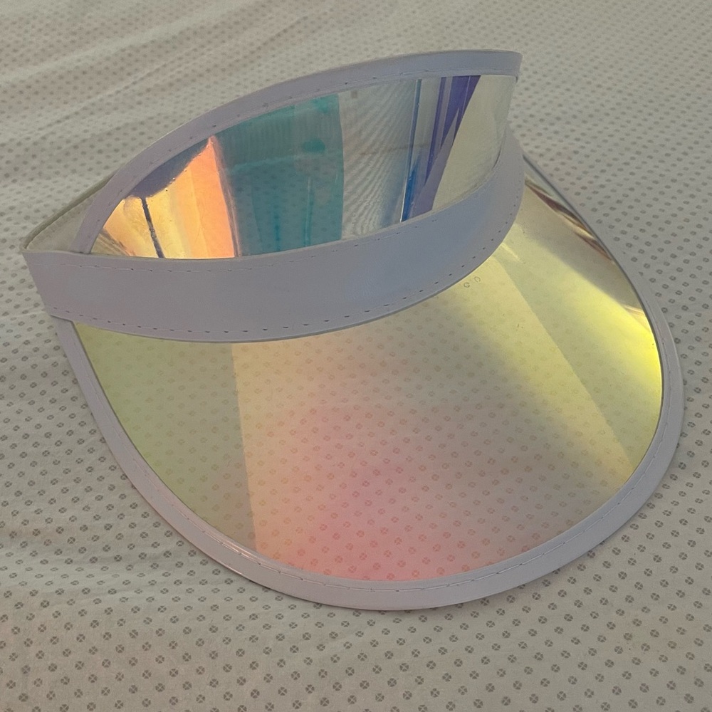 Hologram visor. One size fits all. Great for the pool!